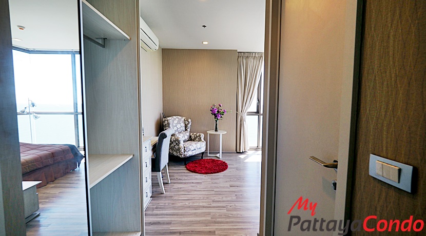 Baan Plai Haad Wong Amat Pattaya Condo For Sale - BPL05