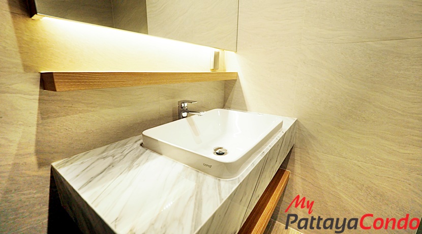 Cetus Beachfront Condo Pattaya For Sale - CETUS04