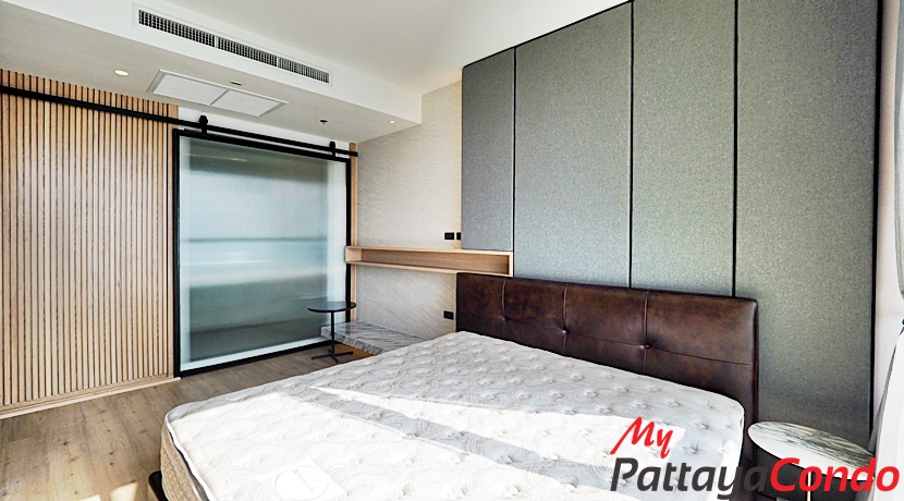 Cetus Beachfront Condo Pattaya For Sale - CETUS04