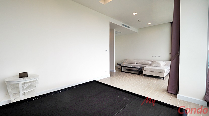 Del Mare Beachfront Bang Saray For Sale - DELM08-17
