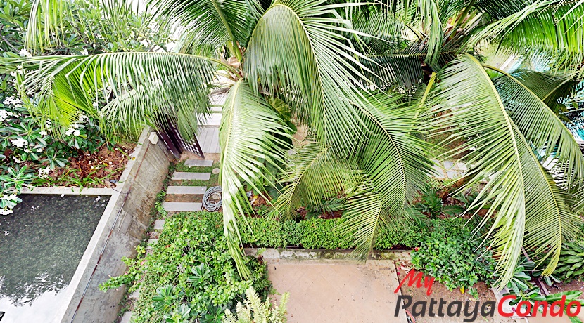 Diamond Suites Resort Pattaya Condo For Sale - DS01