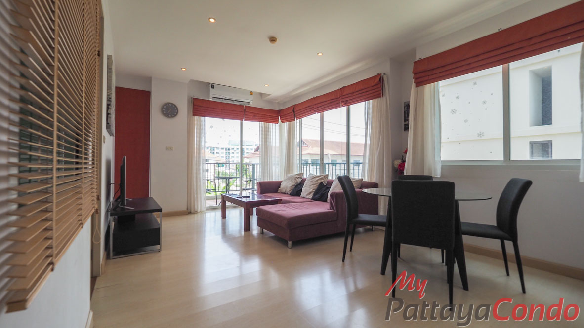 Diamond Suites Resort Pattaya Condo For Sale - DS15-1