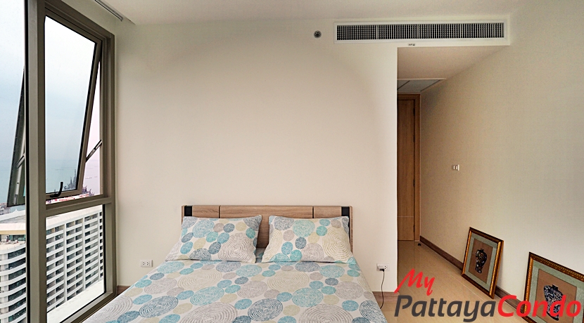 Riviera Wong Amat Condo For Sale - RW09
