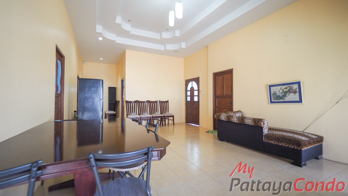 SP Village 4 East Pattaya House For Sale - HESP4V01-2