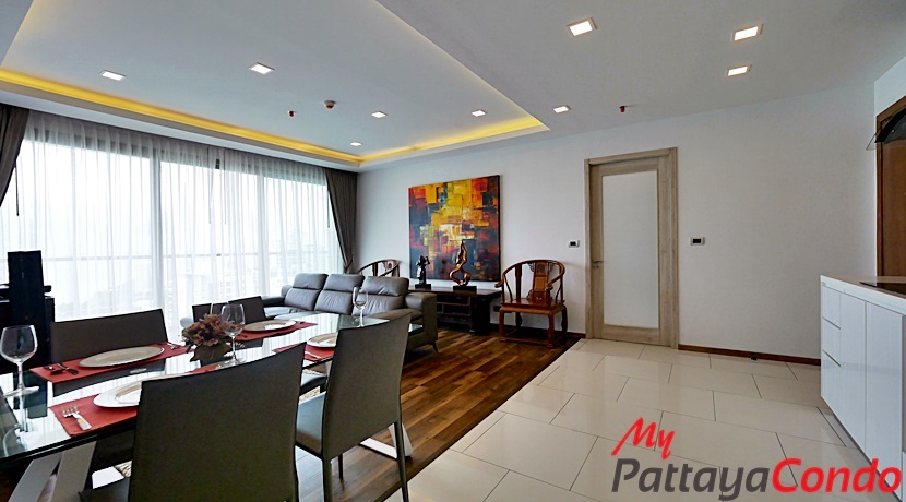 The Peak Towers Condo Pattaya For Sale - PEAKT24-0