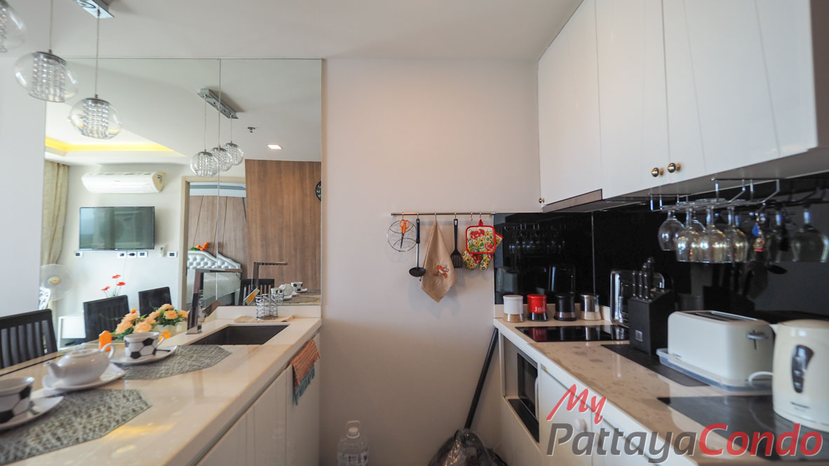 The Peak Towers Pattaya Condo For Sale - PEAKT75-4