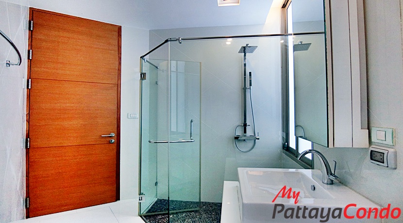 The Sanctuary WongAmat Pattaya Condo For Sale - SANC01
