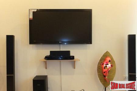 Karon Hill | Walk to the Beach from this Luxurious One Bedroom Sea View Condo for Sale-12