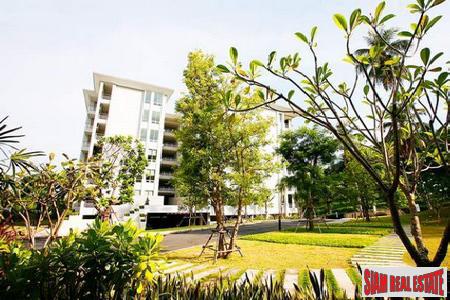 Karon Hill | Walk to the Beach from this Luxurious One Bedroom Sea View Condo for Sale-16