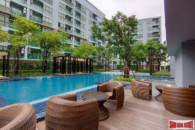 Ready to Move in Resort Style Low-Rise Condo next to Canal at Sukhumvit 50, BTS Onnut - 1 Bed Units - Up to 33% Discount and Full Furnished!