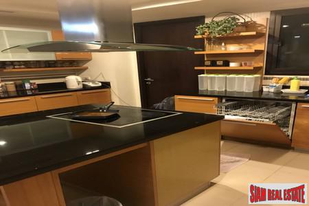 The Lanai Condo | Elegant Three Bedroom on Garden Floor in Chong Nonsi-5
