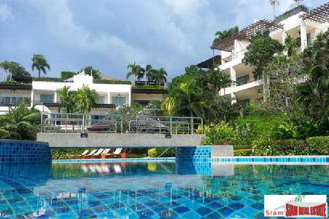 Layan Garden | Luxurious Three Bedroom Condo with Pool Access for Rent-0