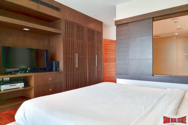 Layan Garden | Luxurious Three Bedroom Condo with Pool Access for Rent-14