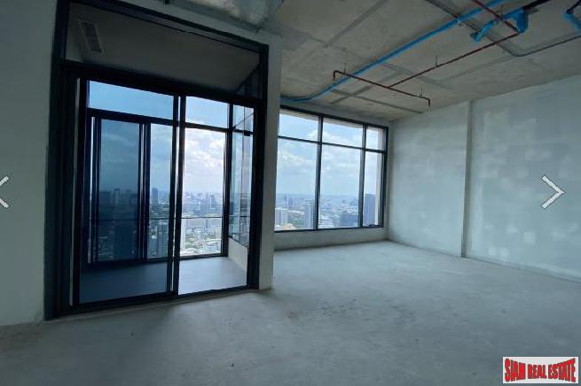 2 Bed Penthouse Condos on 51st and 52nd Floor at Newly Completed Luxury Condo at Sukhumvit 21, Asoke-7