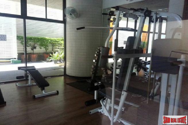 Richmond Palace | Three Bedroom Condo on the 11th floor on Sukhumvit 43, Bangkok-14