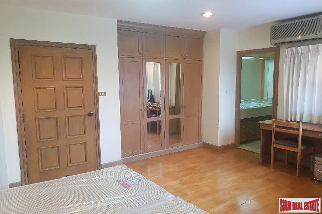 Fifty Five Tower | Spacious Three Bedroom Corner Condo for Sale on Sukhumvit 55, Thong Lor-21