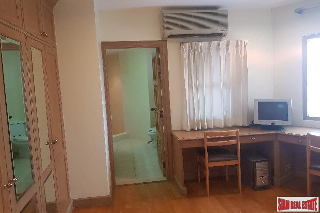 Fifty Five Tower | Spacious Three Bedroom Corner Condo for Sale on Sukhumvit 55, Thong Lor-23