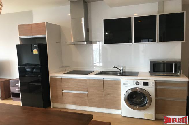 Noble Reveal | Two Bedroom Corner Condo for Sale with City Views on Sukhumvit 63-3