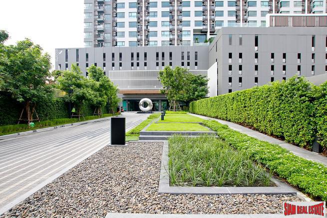 New Completed High Rise Modern Condo at Tao Poon, Bang Sue - One Bed Units - 35% Discount!-10