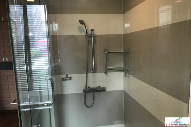 The Grand Villa | Stylish Extra Large Two Bedroom within Walking Distance to BTS Ekkamai-19