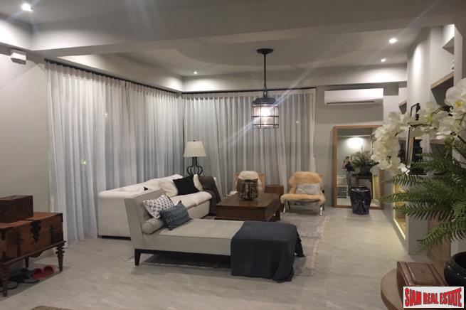 Elegant and Private Two Storey Home with Swimming Pool in Phra Khanong-5