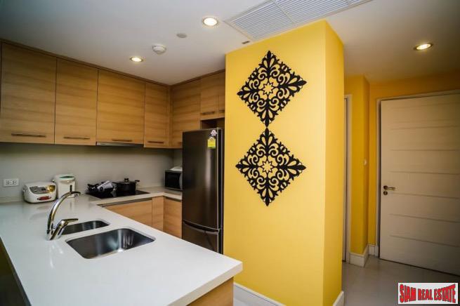 Aguston Sukhumvit 22 | Dynamic Deluxe Two Bedroom Condo with Extras in Phrom Phong-13