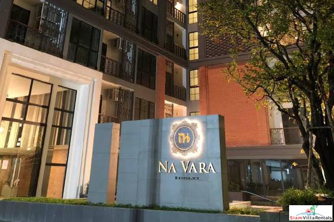 Na Vara Residence | Bright and Sunny One Bedroom Pool View Condo for Rent in Chit Lom-0
