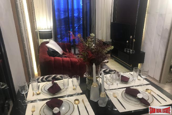 Prestige-Luxury High-Rise Condo by Leading Thai Developers at Siam next to BTS Ratchathewi - 2 Bed Units-7