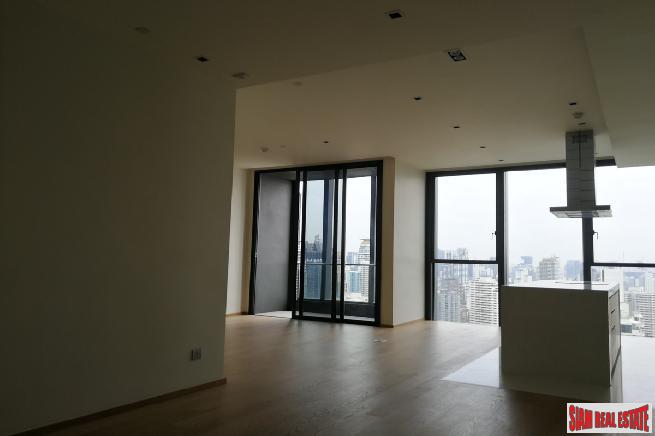 Penthouse with Private Jacuzzi Pool at Newly Completed Luxury Condos at Trendy area of Thong Lor, next to BTS-17