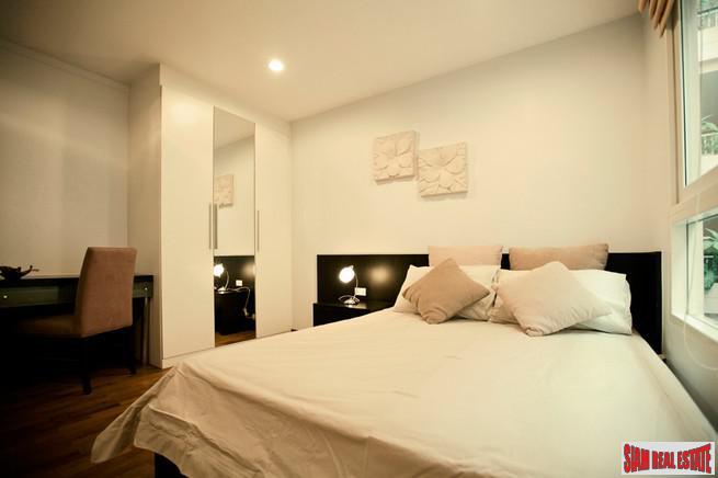 Baan Siri Sukhumvit 13 | Elegant Two Bedroom Condo Located in a Low-Rise Building with City Views Near BTS Nana-7