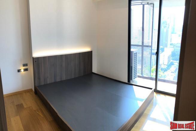 Siamese Exclusive 31 | New Luxury 2 Bed Corner Unit on 17th Floor in Phrom Phong-18
