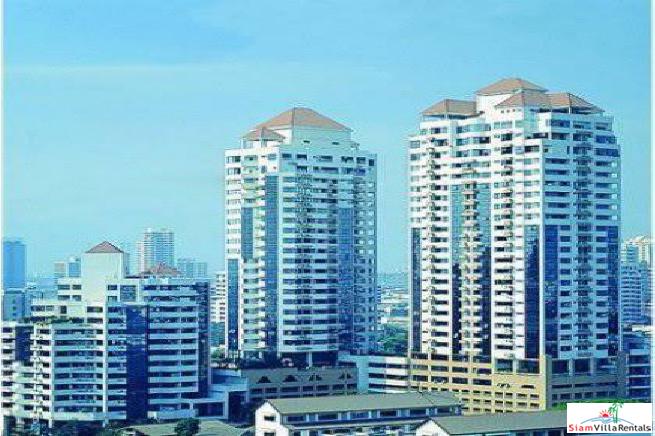 Waterford Park | Extra Large Two Bedroom Condo For Rent with Easy Access To Thong Lo Road