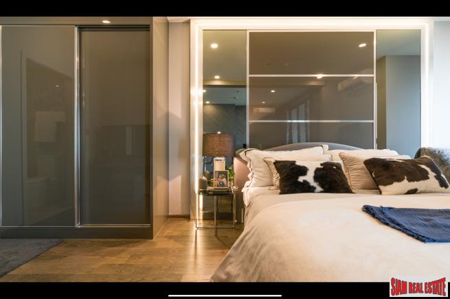 Exclusive Private Living in this New Ratchathewi Condominium - Two Bedrooms-5
