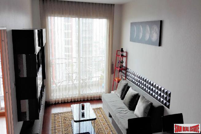 Supalai Lite Sathorn-Charoenrat | Two Bed Penthouse Condo for Sale-4