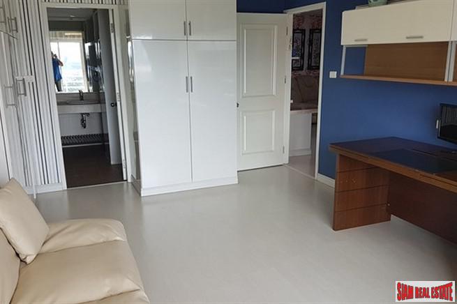 City Living Ratchada | Bright and Colorful Two Bedroom for Sale a Short Distance to MRT Huai Khwang-6