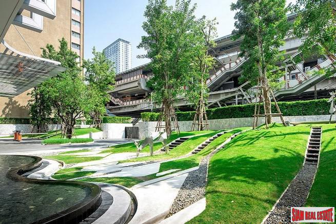 Pyne by Sansiri | Luxury One Bedroom for Sale with City & Pool Views very close to BTS Ratchathewii-10