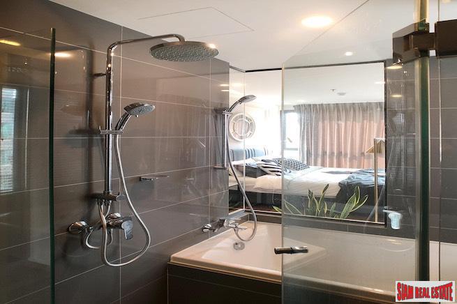 Q Chidlom - Phetchaburi | Luxury Two Bedroom Condo with Canal Views for Sale in Chit Lom-10