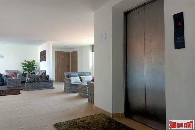 Calypso Condominium | Private One Bedroom Corner Unit for Sale Near Nai Harn Beach-11