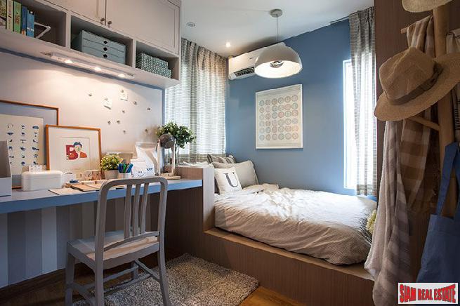 New Development of Modern Town Houses in Secure Estate with Excellent Facilities, close to Mega Bangna, Bang Phli