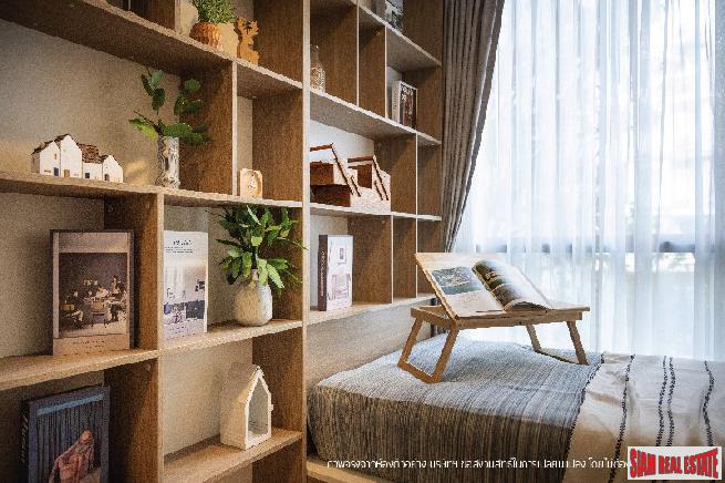 Newly Completed Furnished Condos by Leading Thai Developers next to BTS Onnut - 1 Bed Plus Units - 15% Discount! Free Furniture and Free Transfer!