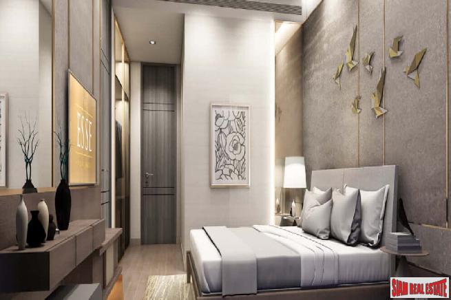 Newly Completed Luxury Mixed Use High-Rise Condo with Grade A Office and Luxury Mall at Asoke - 2 Bed Units - Apply for Special Prices!-4
