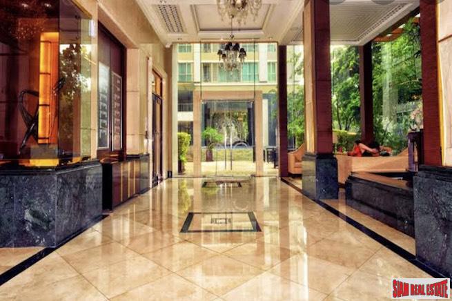 The Address Chidlom | Sunny One Bedroom Condo for Sale Close to the City Center-2
