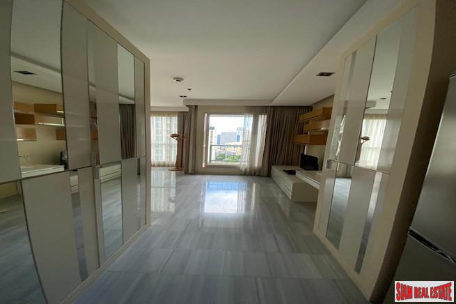 The Address Chidlom | Sunny One Bedroom Condo for Sale Close to the City Center-5