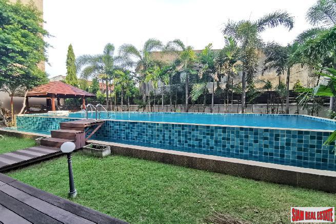 Ultimate Home Office | Large Luxury 5 Bed House with Private Pool Plus Office Building at Bang Chak, Close to BTS Punnawithi-17