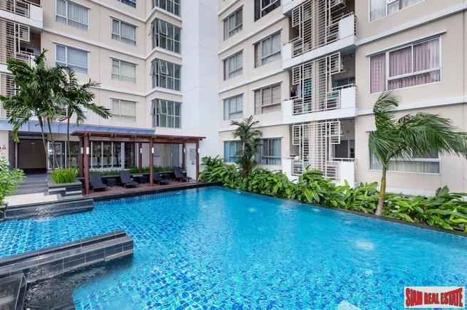 Condo One X Sukhumvit 26 | Bright and Spacious One Bedroom Close to BTS Phrom Phong-0
