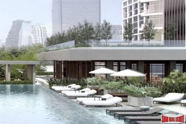 Four Seasons Private Residences | Elegant Two Bedroom Condo for Sale with Outstanding City Views-2