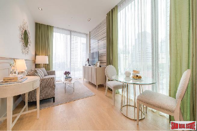 Newly Completed Ultra Luxury High-Rise Condo at Chidlom in the Pathumwan Area -Discount and Rental Guarantee 5% for 2 Years! 2 Bed Units-2