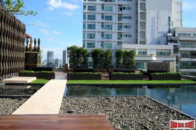 Prive by Sansiri | Luxury 3 Bed Corner Unit Condo on the 11th Floor at Wireless Road, Lumphini Park-10