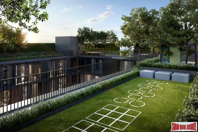 Newly Completed High Quality Low-Rise Condo with Excellent Facilities close to BTS Ekkamai - 2 Bed Units