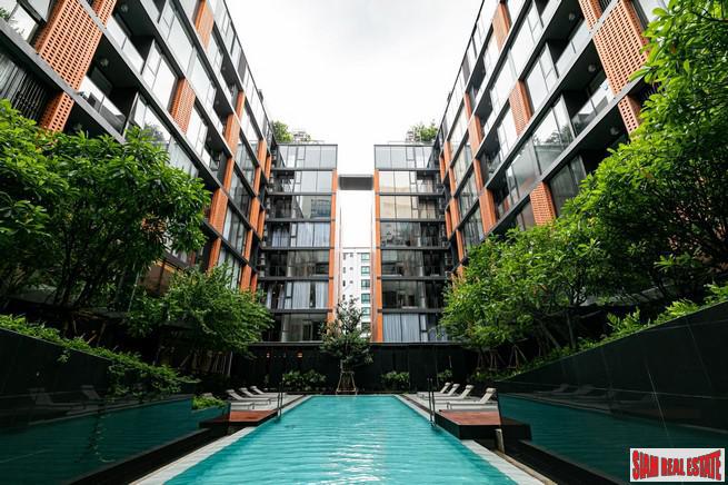 Newly Completed High Quality Low-Rise Condo with Excellent Facilities close to BTS Ekkamai - 1 Bed Plus Units